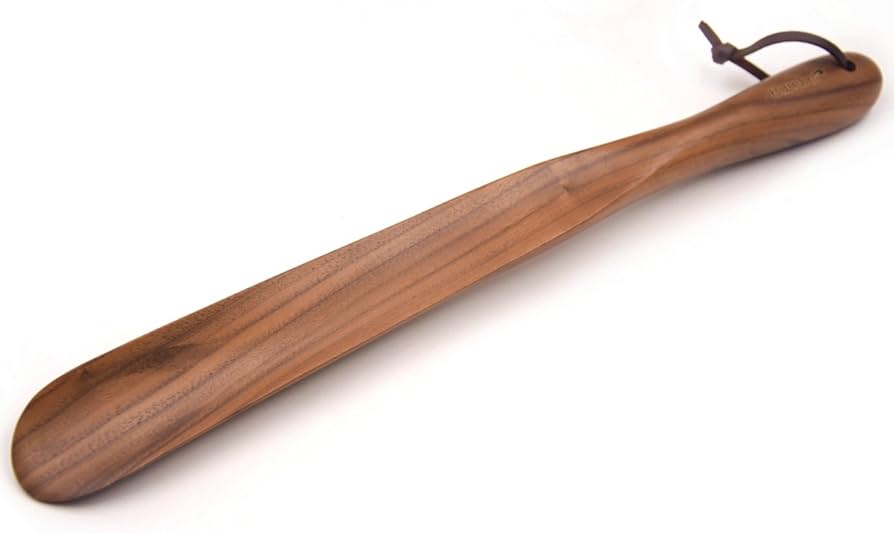 Shoe Horn Guide: Why Every Shoe Lover Needs One (And How to Use It Properly)