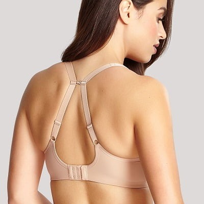 Unlock a more Defined Silhouette With Bra Line Lift (1)