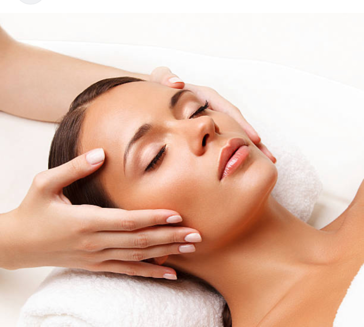 Deep Cleansing Facial in Abu Dhabi